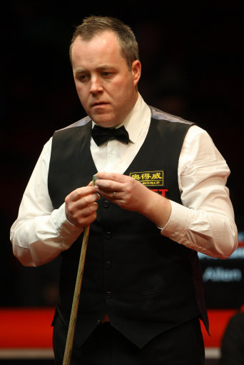 场上演绎精 场上演绎精